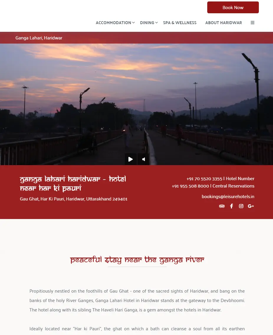 Twilight view of Har Ki Pauri at Haridwar with silhouettes of people walking along the ghats and a backdrop of the serene Ganga river, representing Ganga Lahari Hotel's tranquil location near the sacred riverbank.